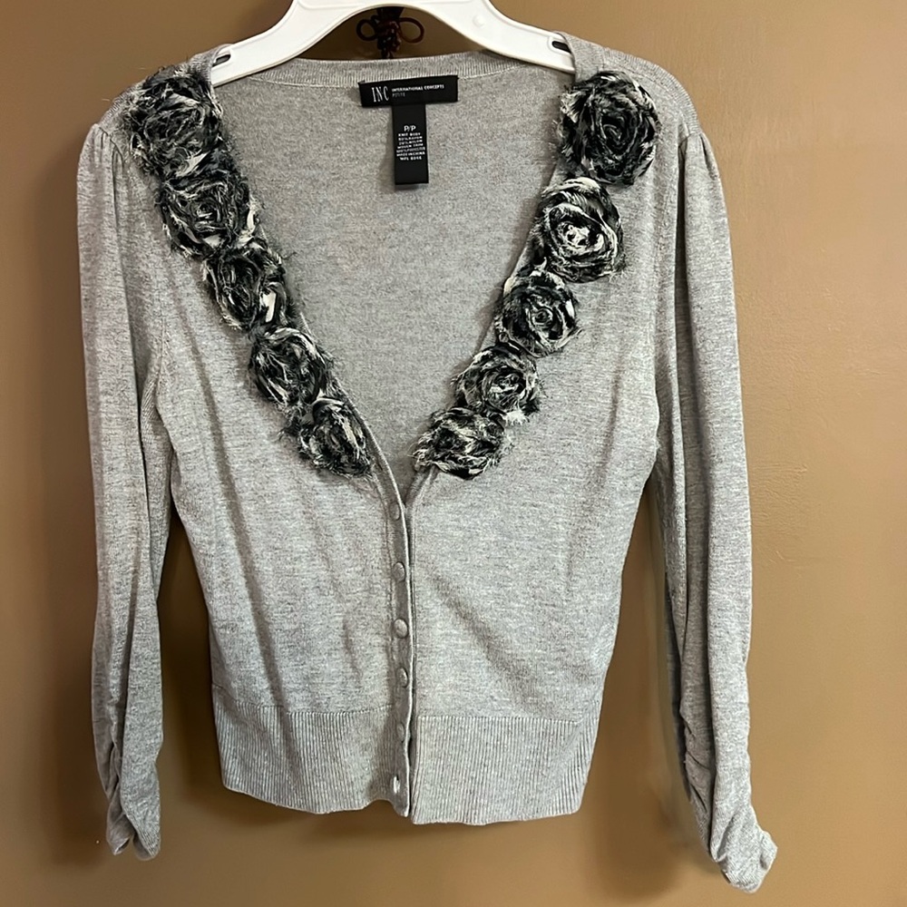Cardigan sweater